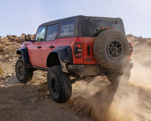 Фото Ford Bronco VI Внедорожник 5 дв. Raptor