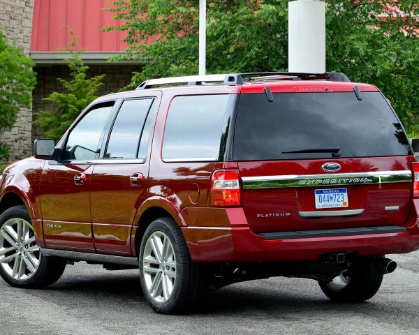 Фото Ford Expedition III Рестайлинг Внедорожник 5 дв.