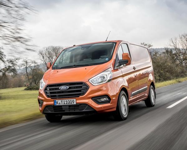 Фото Ford Transit Custom I Рестайлинг Фургон SWB Van