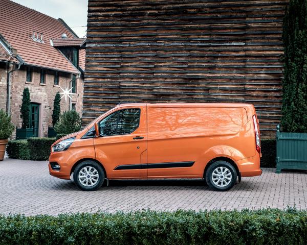 Фото Ford Transit Custom I Рестайлинг Фургон SWB Van