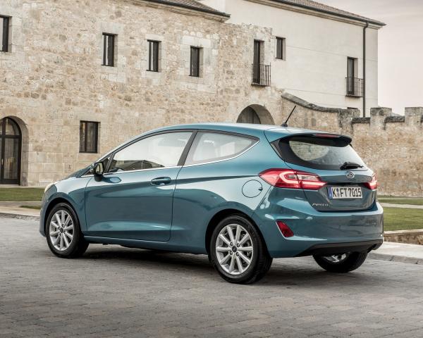 Фото Ford Fiesta VII Хэтчбек 3 дв.