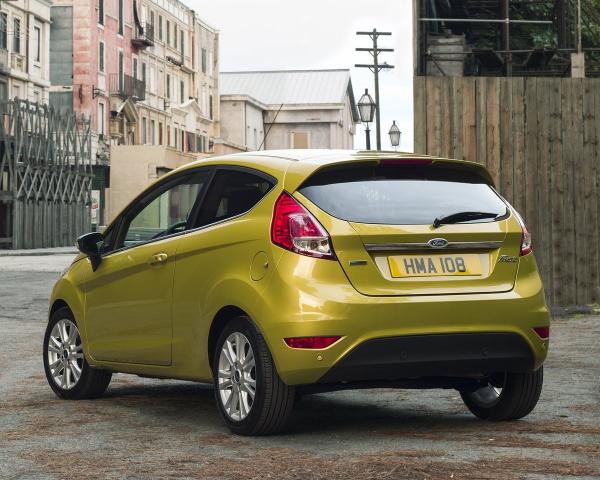 Фото Ford Fiesta VI Рестайлинг Хэтчбек 3 дв.