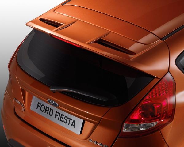 Фото Ford Fiesta VI Хэтчбек 3 дв.