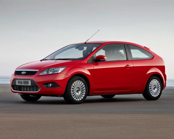 Фото Ford Focus II Рестайлинг Хэтчбек 3 дв.