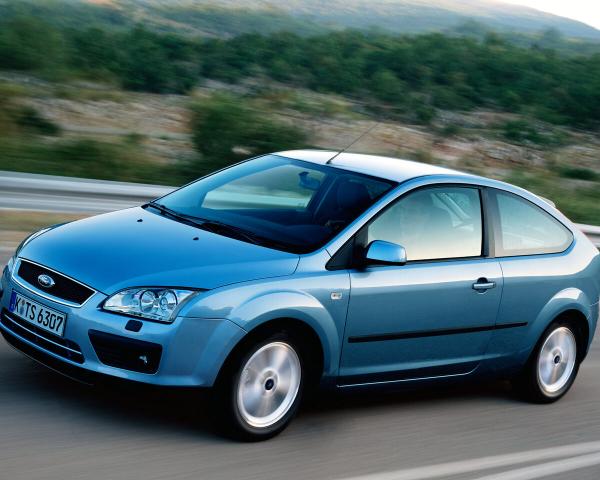 Фото Ford Focus II Хэтчбек 3 дв.