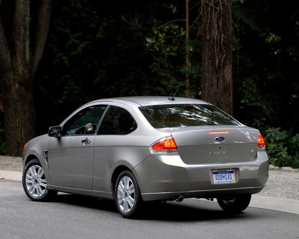 Фото Ford Focus (North America) II Купе