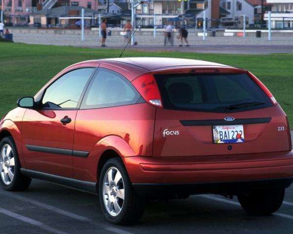 Фото Ford Focus (North America) I Хэтчбек 3 дв.