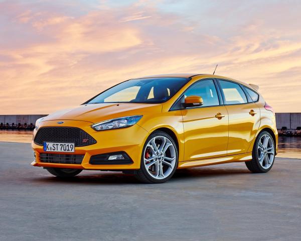 Фото Ford Focus ST III Рестайлинг Хэтчбек 5 дв.