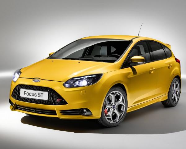 Фото Ford Focus ST III Хэтчбек 5 дв.