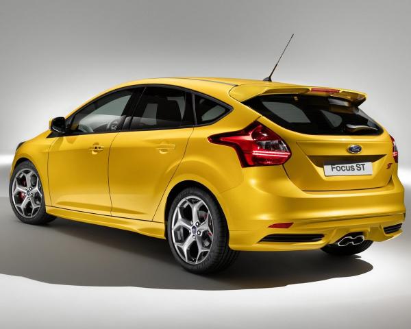 Фото Ford Focus ST III Хэтчбек 5 дв.