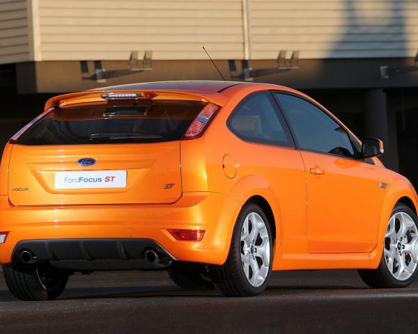 Фото Ford Focus ST II Рестайлинг Хэтчбек 3 дв.