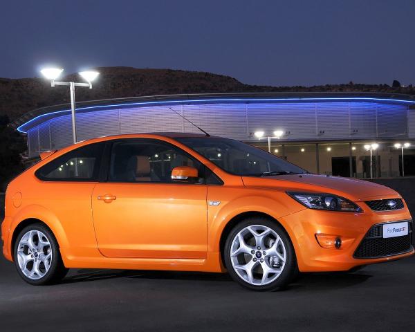 Фото Ford Focus ST II Рестайлинг Хэтчбек 3 дв.