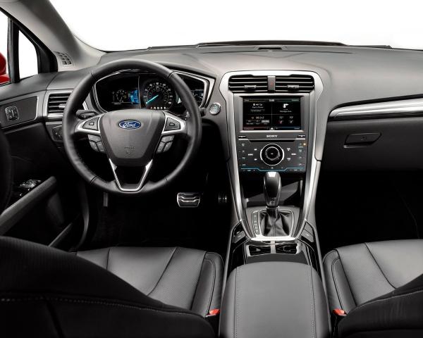Фото Ford Fusion (North America) II Седан