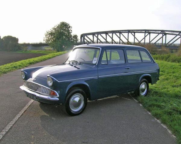 Фото Ford Anglia IV 105E Универсал 3 дв.