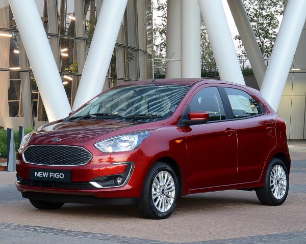 Фото Ford Figo II Рестайлинг Хэтчбек 5 дв.