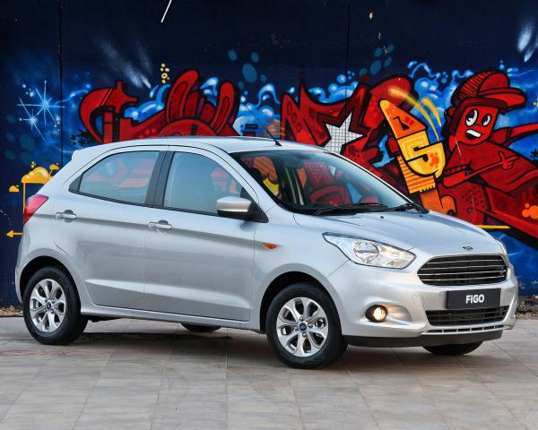 Фото Ford Figo II Хэтчбек 5 дв.