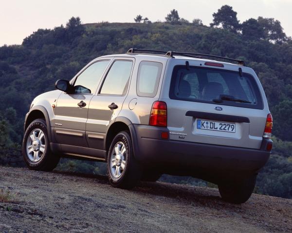 Фото Ford Maverick II Внедорожник 5 дв.