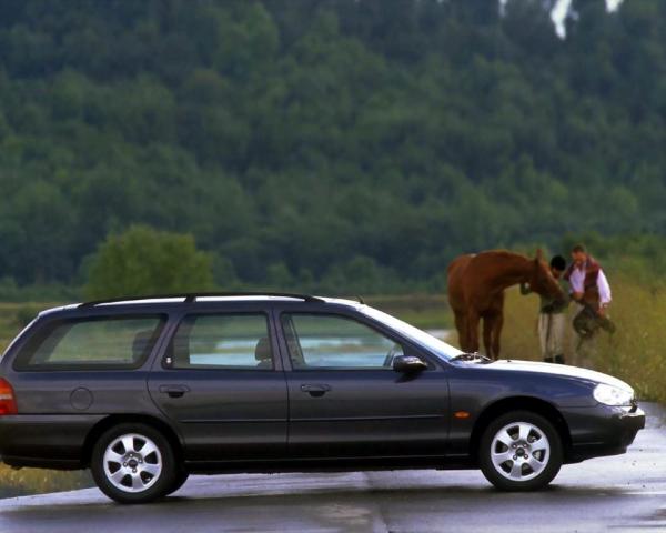 Фото Ford Mondeo II Универсал 5 дв.