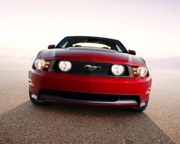 Фото Ford Mustang V Рестайлинг Купе