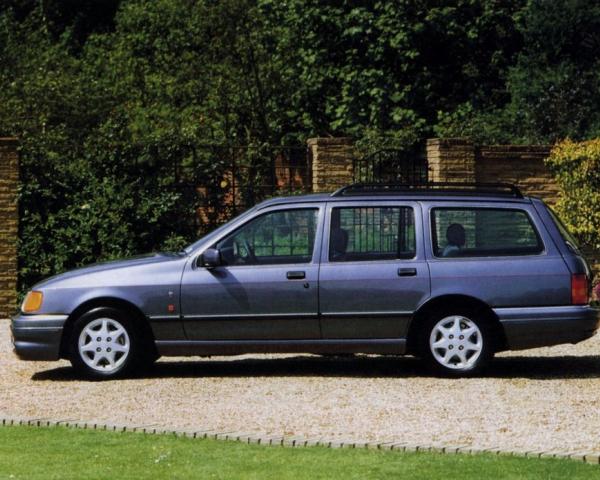 Фото Ford Sierra I Рестайлинг Универсал 5 дв.