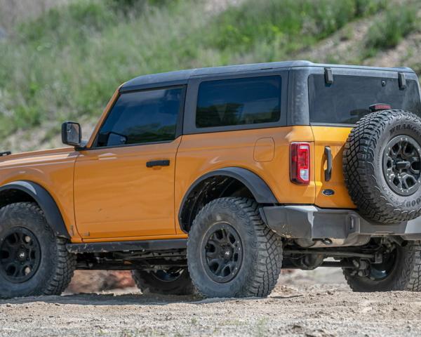 Фото Ford Bronco VI Внедорожник 3 дв.