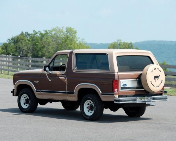 Фото Ford Bronco III Внедорожник 3 дв.