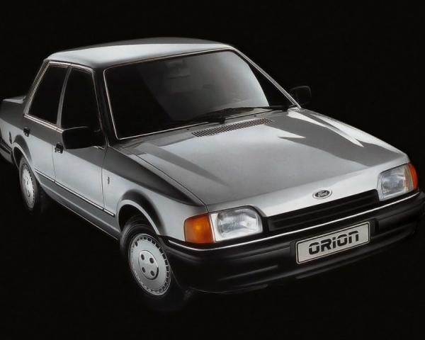 Фото Ford Orion II Седан