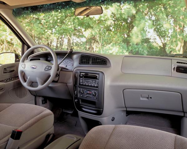 Фото Ford Windstar II Минивэн