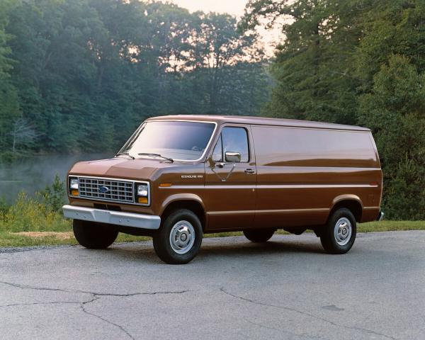 Фото Ford Econoline III Фургон