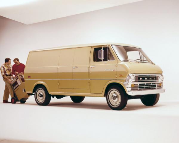 Фото Ford Econoline II Фургон