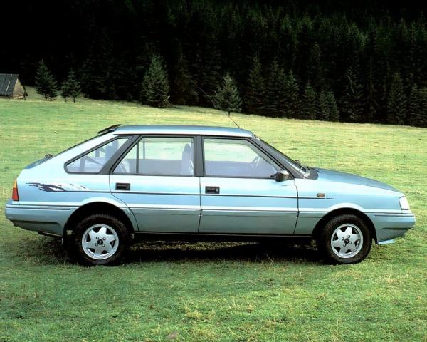 Фото FSO Polonez II (Caro) Хэтчбек 5 дв.