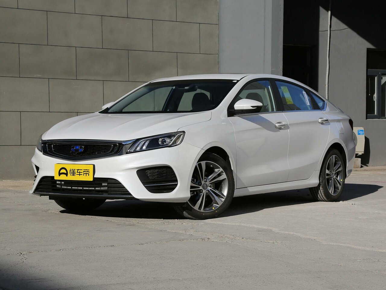 Фото Geely Binrui I