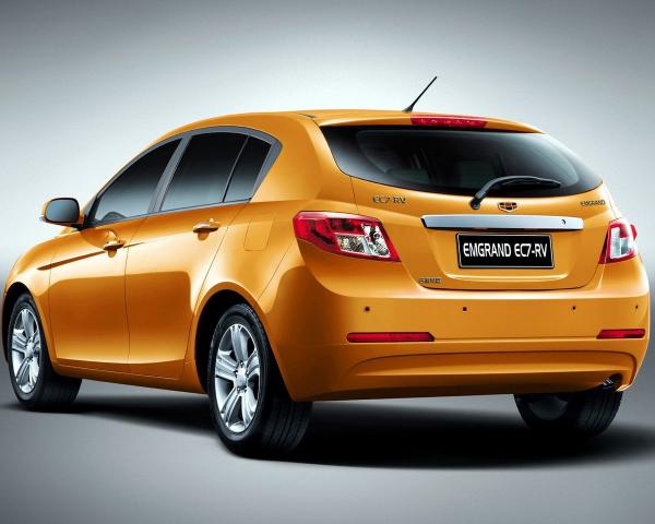 Фото Geely Emgrand EC7 I Хэтчбек 5 дв.