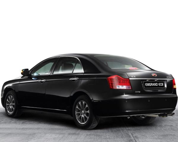 Фото Geely Emgrand EC8 I Седан