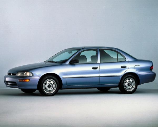 Фото Geo Prizm III Седан