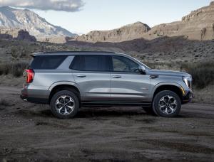 Фото GMC Yukon V Рестайлинг