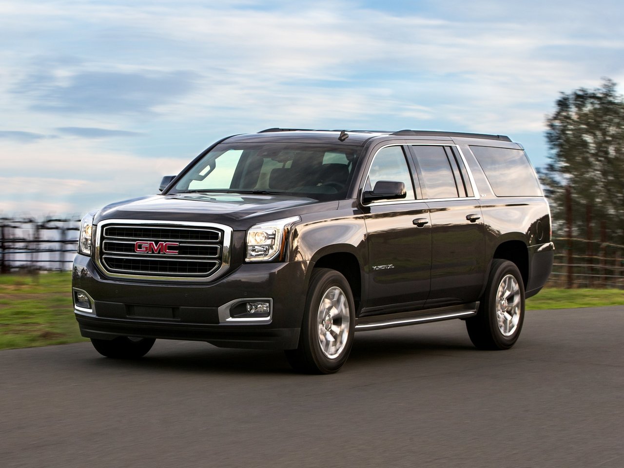 Фото GMC Yukon IV (GMT K2UG)