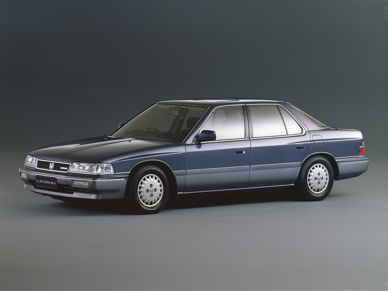 Фото Honda Legend I