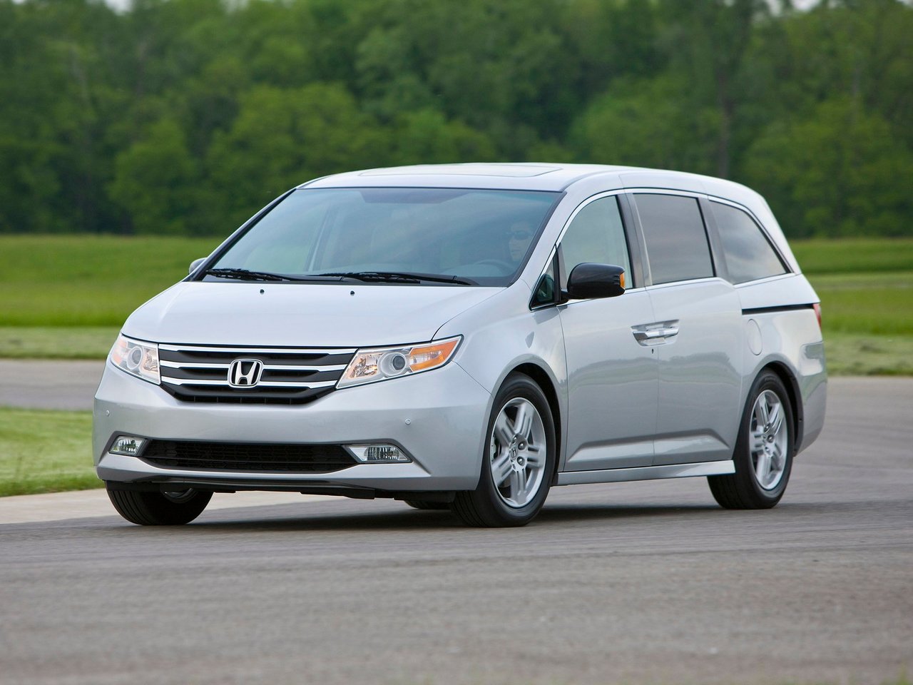 Фото Honda Odyssey (North America) IV