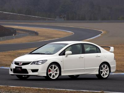 Фото Honda Civic Type R VIII Рестайлинг Седан