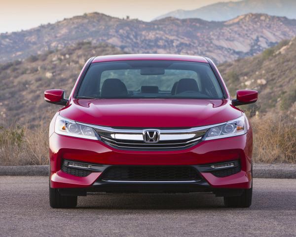 Фото Honda Accord IX Рестайлинг Седан