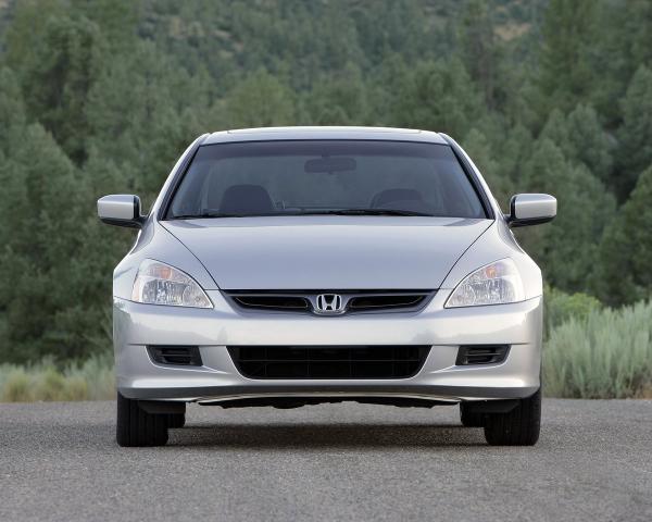 Фото Honda Accord VII Рестайлинг Купе