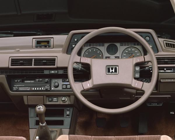 Фото Honda Accord II Хэтчбек 3 дв.