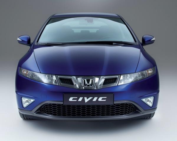 Фото Honda Civic VIII Хэтчбек 5 дв.