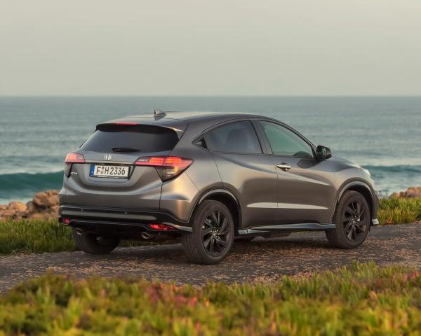 Фото Honda HR-V II Рестайлинг Внедорожник 5 дв.