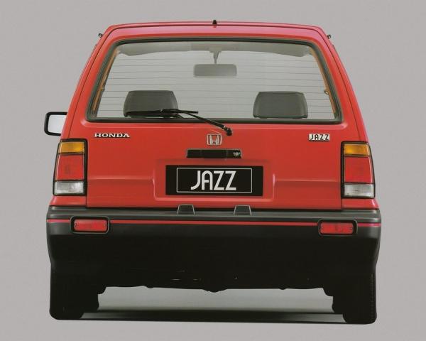 Фото Honda Jazz AA Хэтчбек 3 дв.