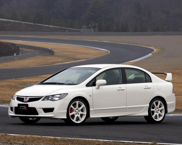 Фото Honda Civic Type R VIII Рестайлинг Седан