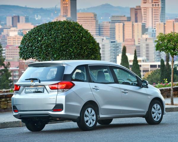 Фото Honda Mobilio II Компактвэн