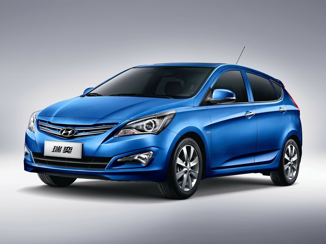 Фото Hyundai Verna III Рестайлинг