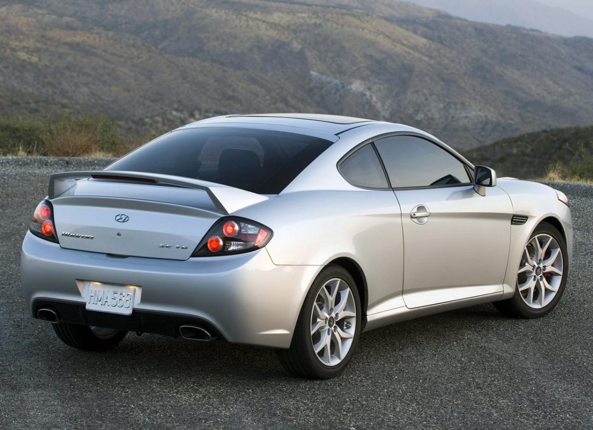 Сравнение Хендай Тибурон и Хендай Купе, что лучше Hyundai Tiburon или  Hyundai Coupe